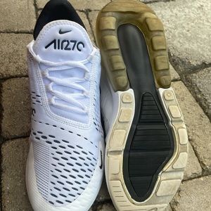 Nike AirMax 270 Women’s size 10- white and black